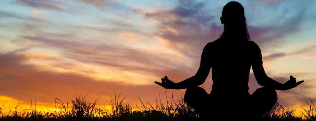Can’t Stop Thinking During Meditation? You Can Still Meditate. Mahina Perrot